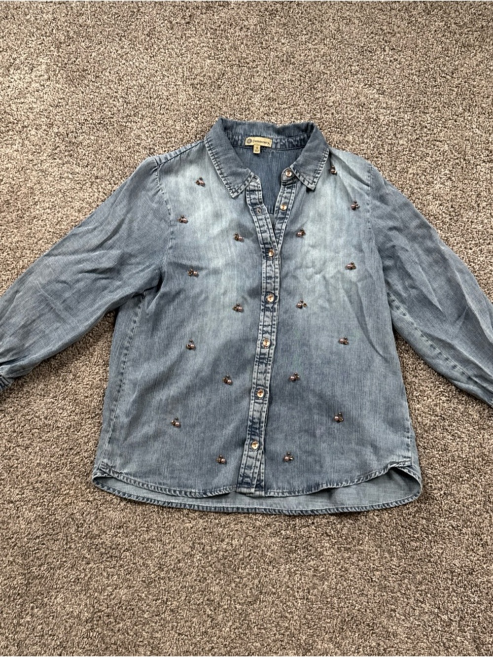 Democracy Women’s Small Gem Embellished Denim Button-Up Shirt Ruched Wrists EUC
